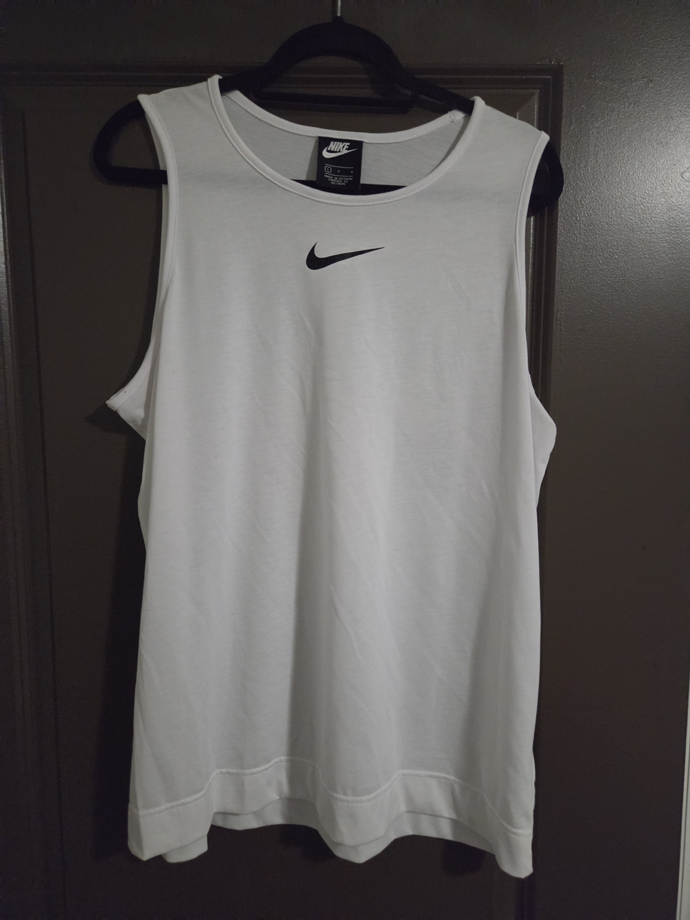 Women's Nike Sportswear Icon Futura Tank Top White & Black Large